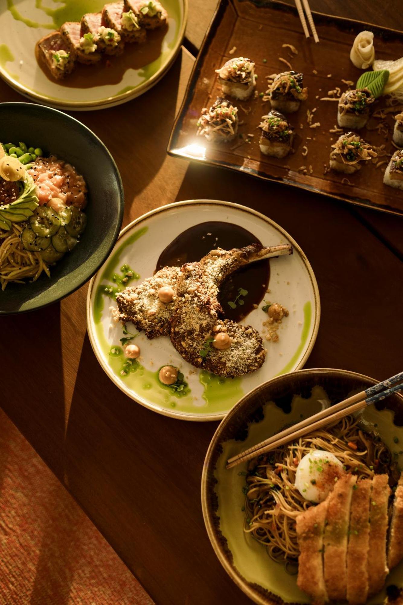 นิสซิบลู บีช รีสอร์ต Hotel ไอยานาปา ภายนอก รูปภาพ Sesame crusted lamb chops